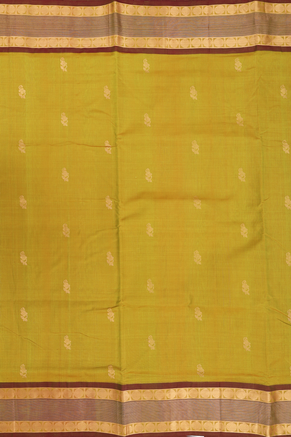 Nine Yards Silk Cotton Saree In Dual Tone With Floral Buttas