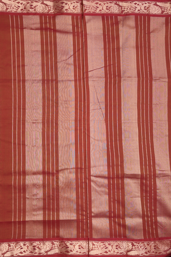 Nine Yards Silk Cotton Saree In Dual Tone With Peacock Border