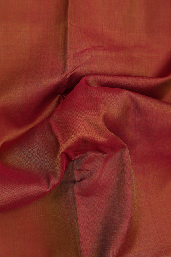 Nine Yards Silk Cotton Saree In Dual Tone With Peacock Border