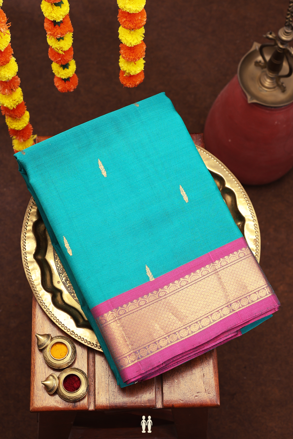 Nine Yards Silk Cotton Saree In Green With Zari Buttas