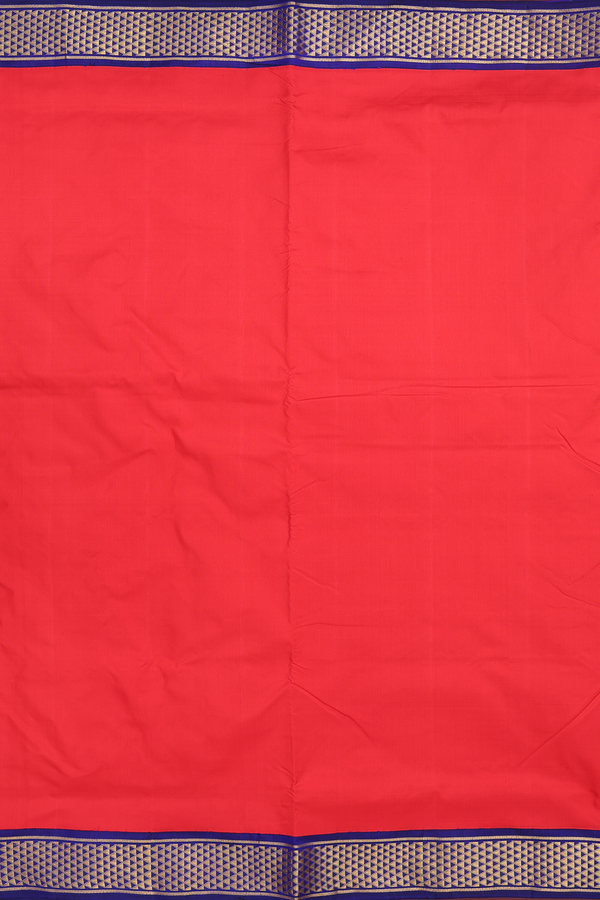 Nine Yards Silk Saree In Chilli Red With Arai Maadam Border