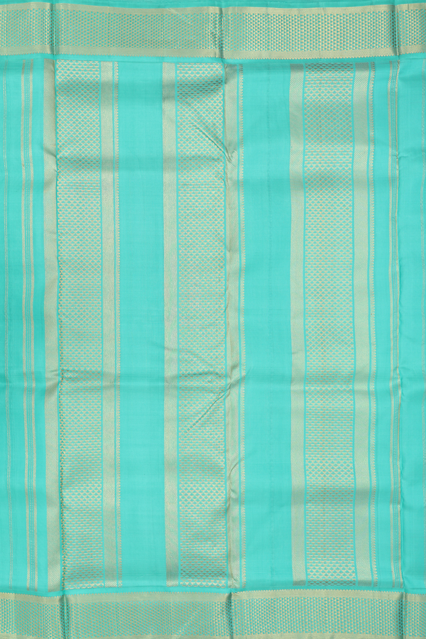 Nine Yards Silk Saree In Purple With Arai Maadam Border