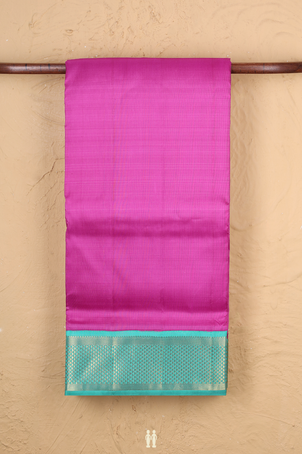 Nine Yards Silk Saree In Purple With Arai Maadam Border