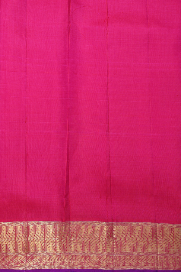 Nine Yards Silk Saree In Rani Pink With Peacock Buttas