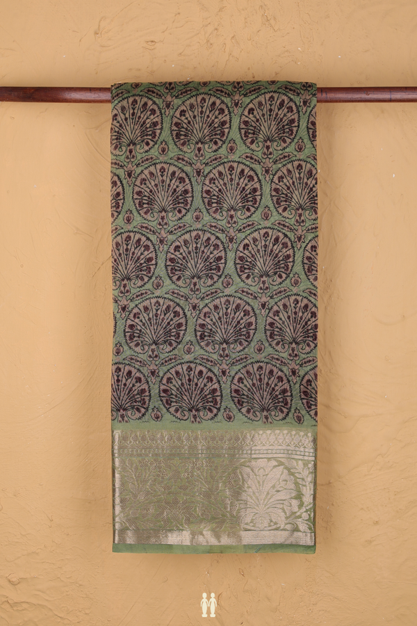 Organza Silk Saree In Green With Floral Printed Design