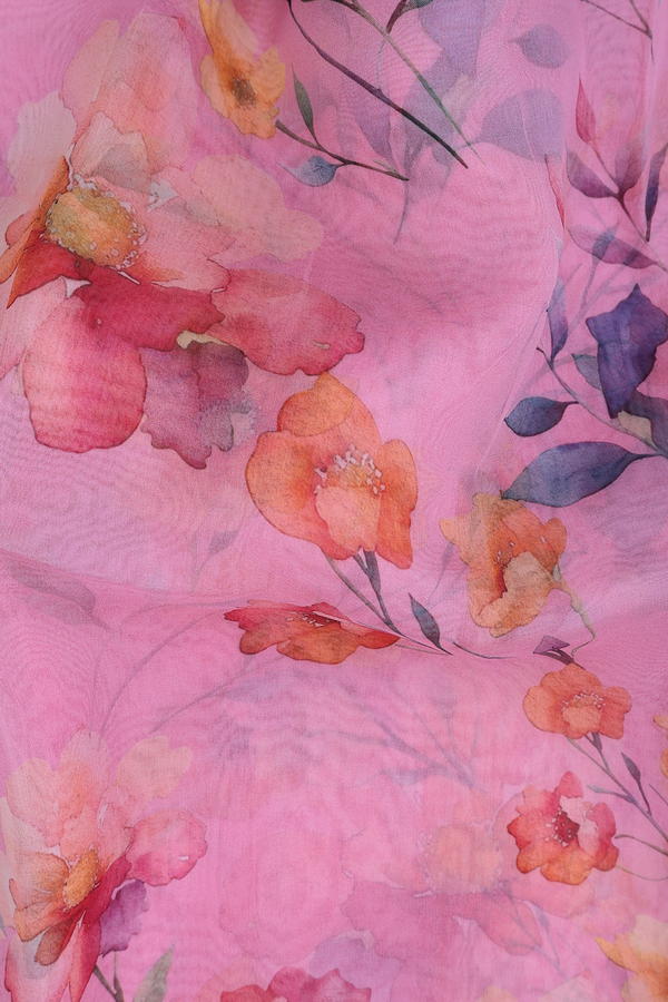 Organza Silk Saree In Pink With Floral Design