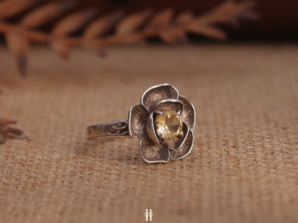 Yellow Onix Pure Silver Ring