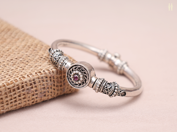 Oxidized Pure Silver Screw Kada Bangle