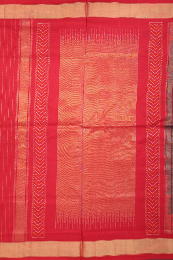 Pochampally Silk Saree In Black With Allover Design