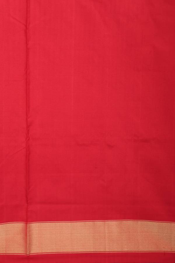 Pochampally Silk Saree In Black With Allover Design