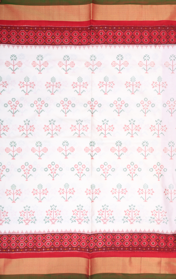 Pochampally Silk Saree In White With Allover Design