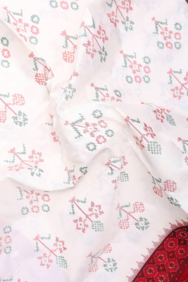 Pochampally Silk Saree In White With Allover Design