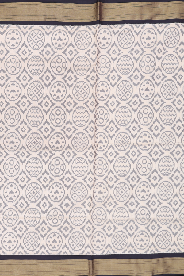 Pochampally Silk Saree In Cream Color With Allover Design