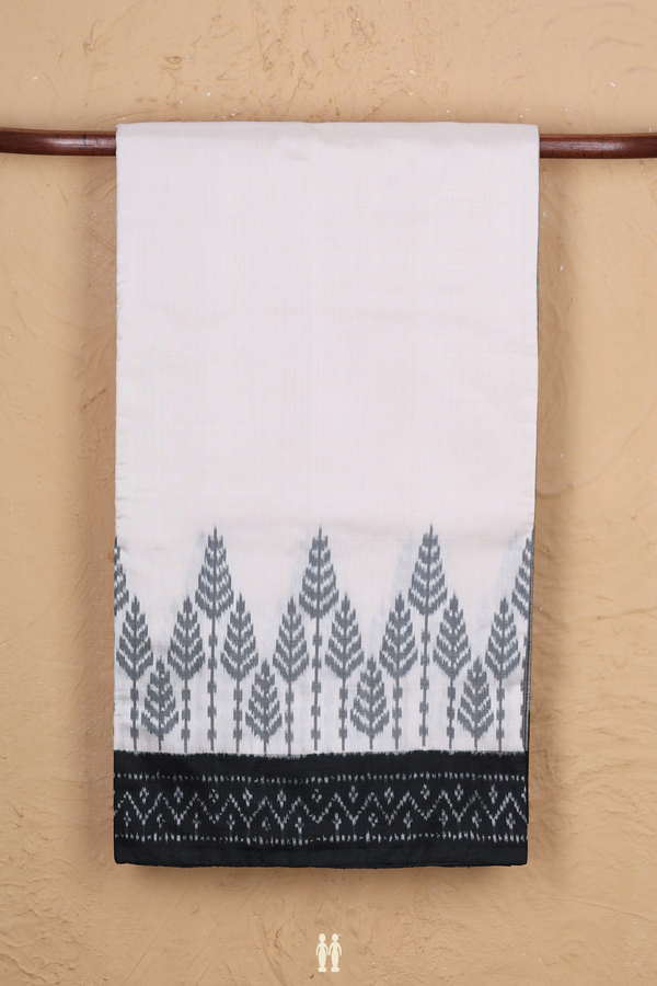 Pochampally Silk Saree In White With Contrast Border