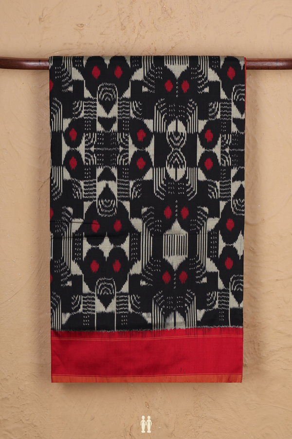 Pochampally Silk Saree In Black With Allover Design