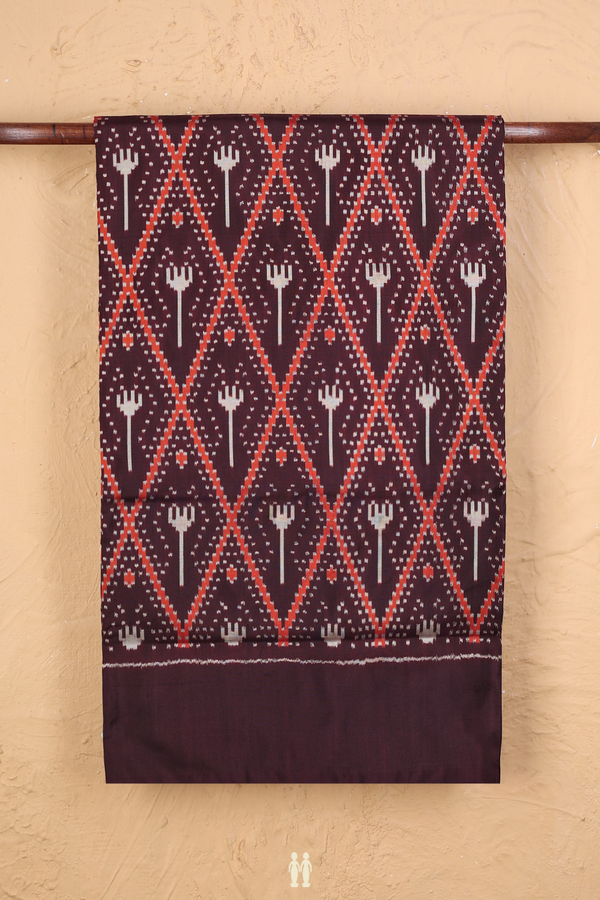 Pochampally Silk Saree In Coffee Brown With Diamond Design