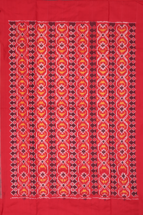 Pochampally Silk Saree In Black With Ikat Design