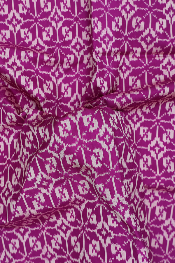 Pochampally Silk Saree In Purple With Allover Design