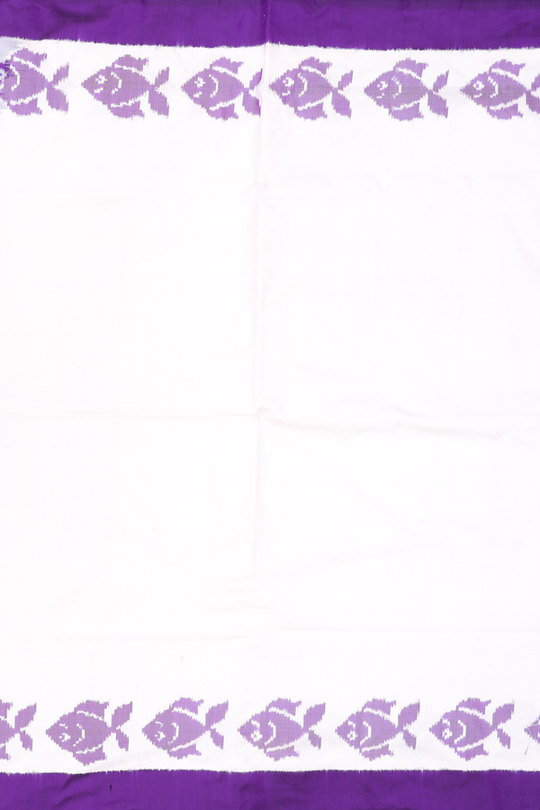 Pochampally Silk Saree In Plain White With Fish Border
