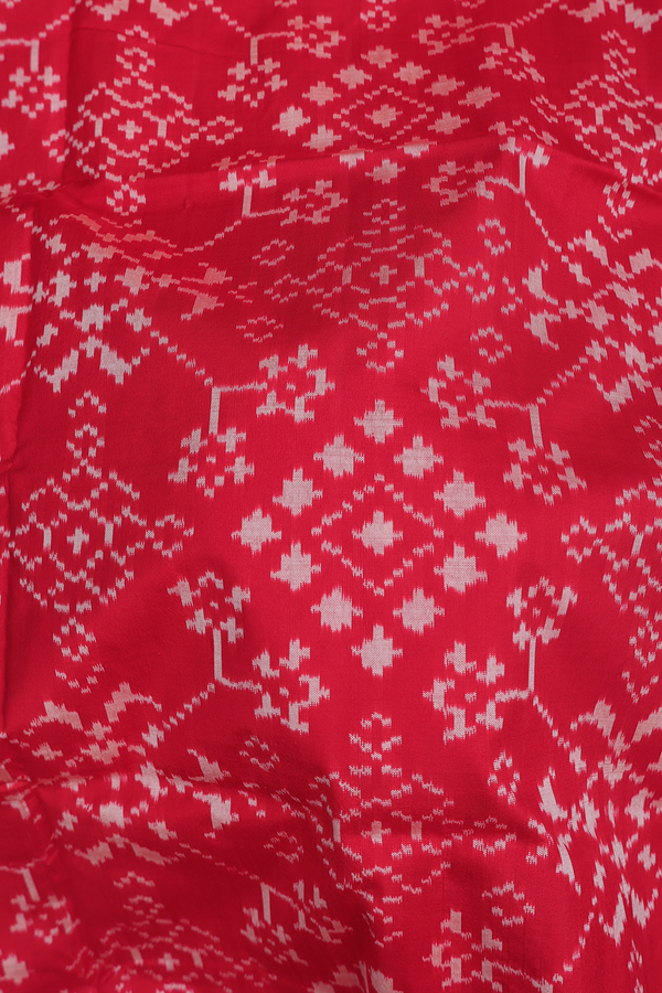 Pochampally Silk Saree In Red With Ikat Design
