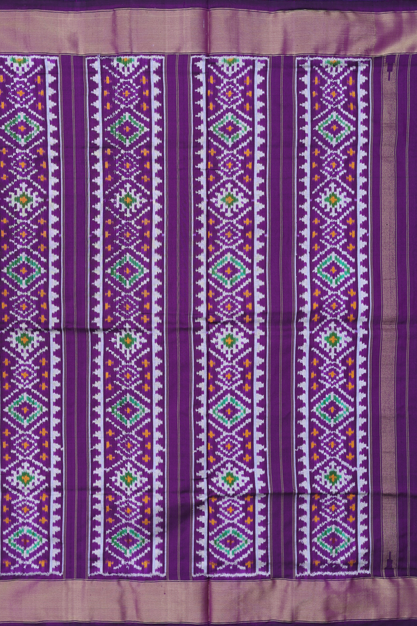 Pochampally Silk Saree In Deep Purple With Diamond Design