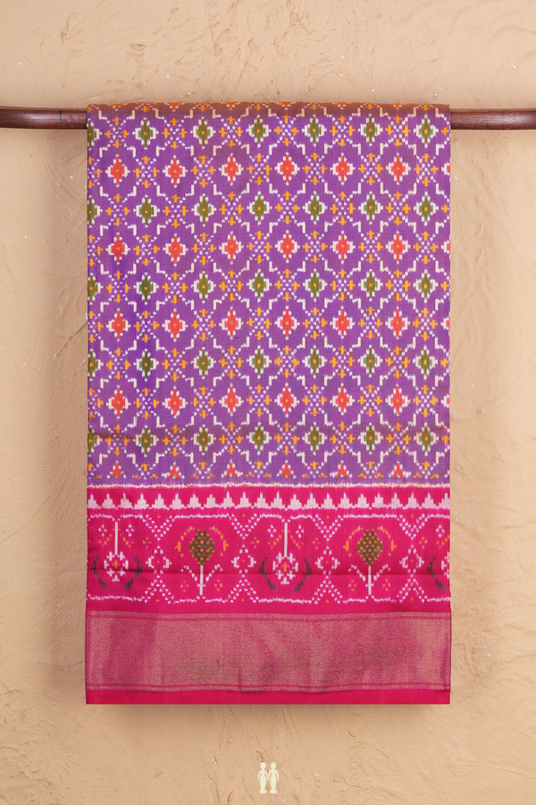 Pochampally Silk Saree In Purple With Diamond Design