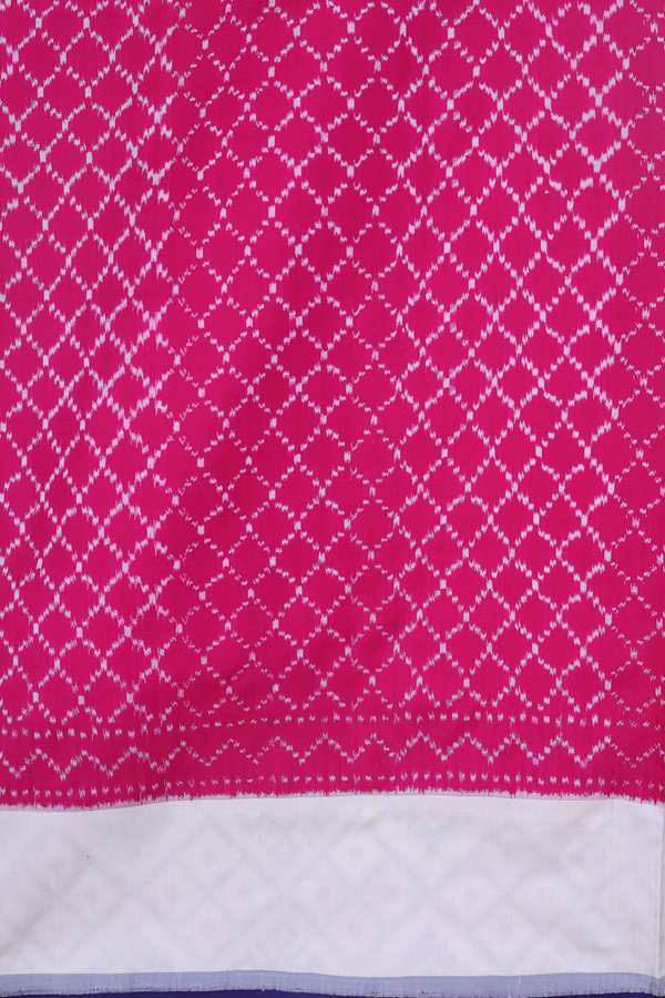 Pochampally Silk Saree In White With Diamond Border
