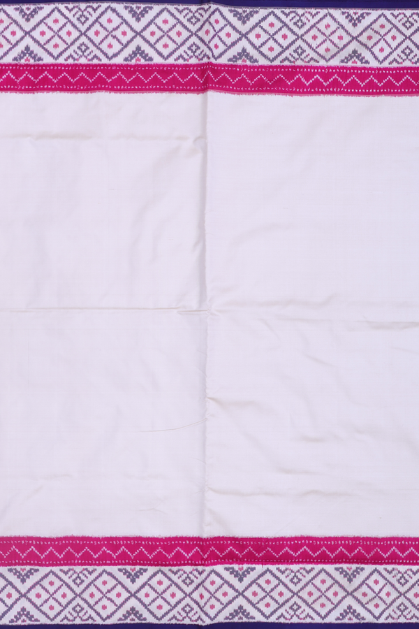 Pochampally Silk Saree In White With Diamond Border