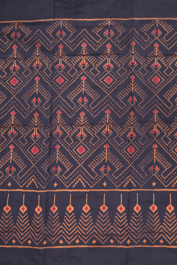 Pochampally Silk Saree In Black With Allover Design