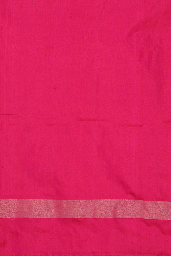 Pochampally Silk Saree In Royal Blue With Allover Buttas