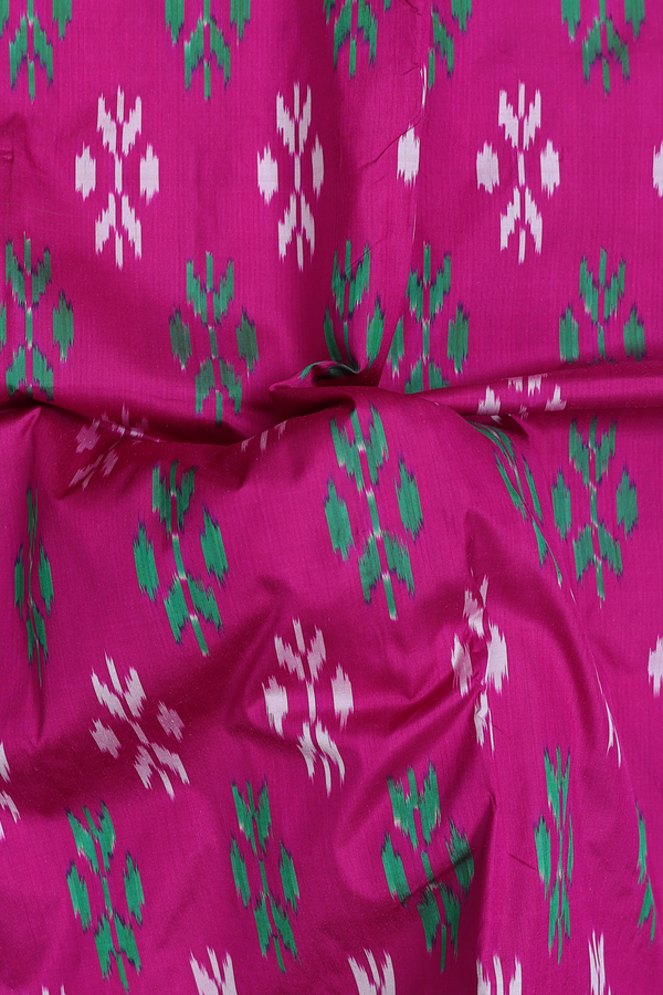 Pochampally Silk Saree In Purple With Allover Buttas