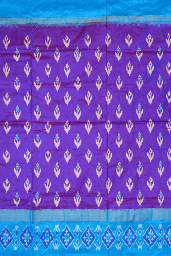 Pochampally Silk Saree In Purple With Allover Buttas