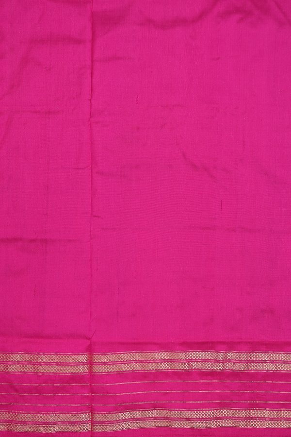 Pochampally Silk Saree In Forest Green With Ikat Buttas