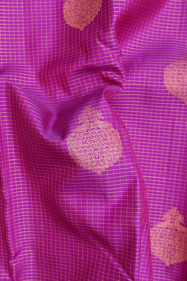 Kanchipuram Silk Saree In Grape Purple With Checks Design
