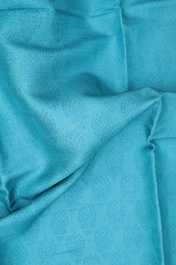 Tussar Silk Saree In Deep Sky Blue With Floral Buttas