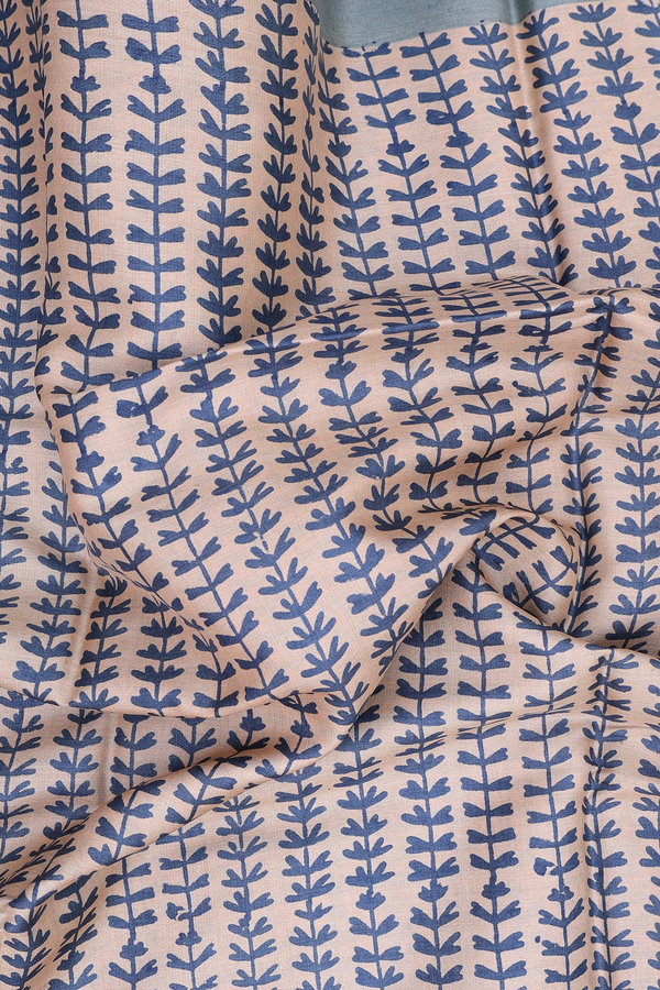Tussar Silk Saree In Cream Color With Printed Design