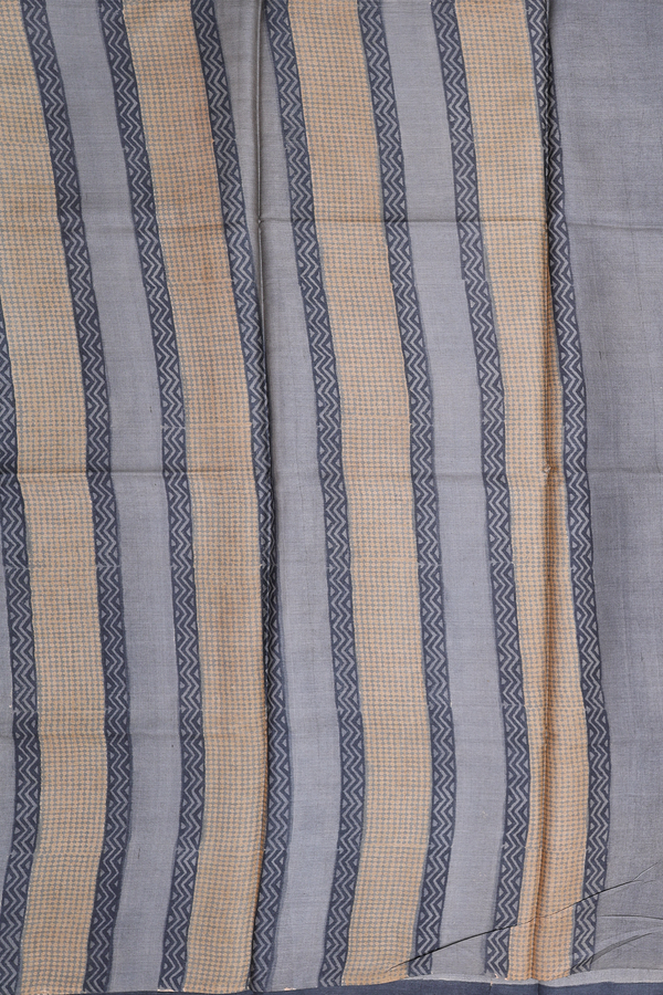 Tussar Silk Saree In Cream Color With Stripes Design