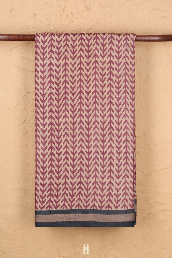 Tussar Silk Saree In Cream Color With Printed Design