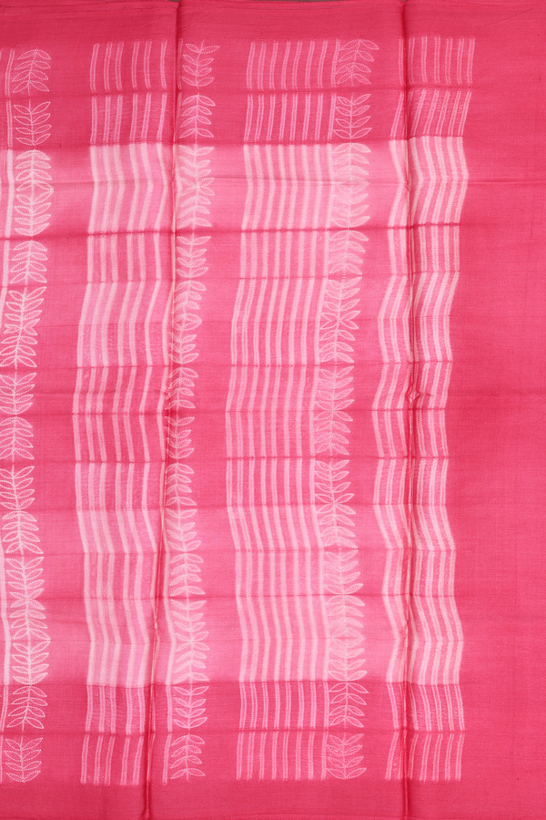 Tussar Silk Saree In Red With Shibori Design