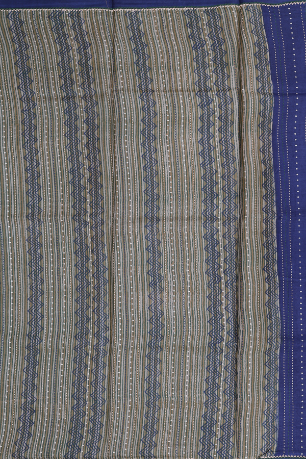 Tussar Silk Saree In Dark Green With Printed Design