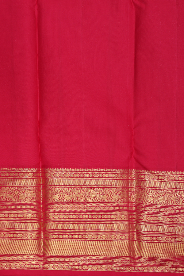 Kanchipuram Silk Saree In Cream Color With Paisley Buttas