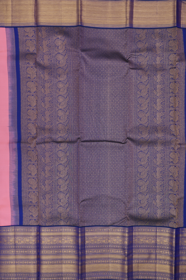 Kanchipuram Silk Saree In Peach With Paisley Buttas