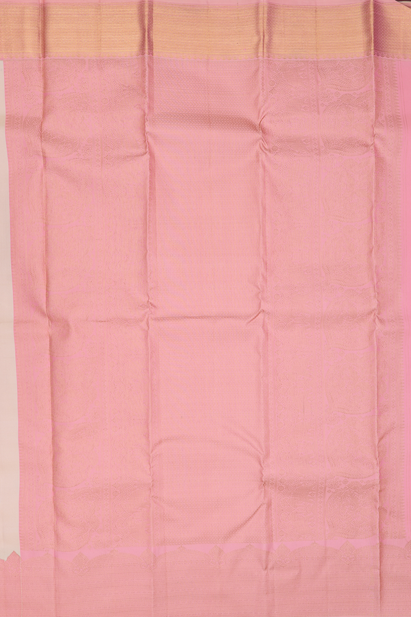 Kanchipuram Silk Saree In Cream Color With Floral Buttas