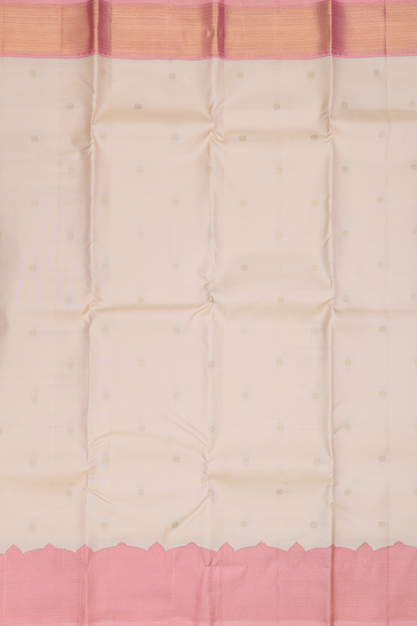 Kanchipuram Silk Saree In Cream Color With Floral Buttas