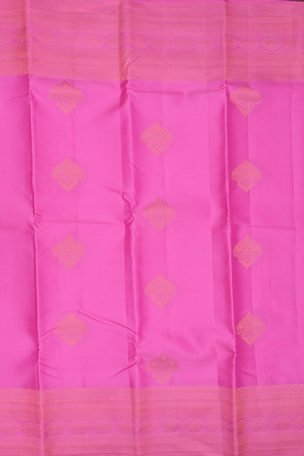 Kanchipuram Silk Saree In Pink With Floral Motifs