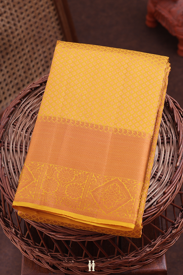 Kanchipuram Silk Saree In Yellow With Brocade Design