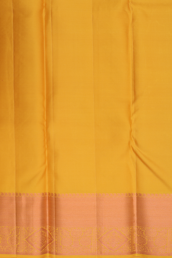 Kanchipuram Silk Saree In Yellow With Brocade Design