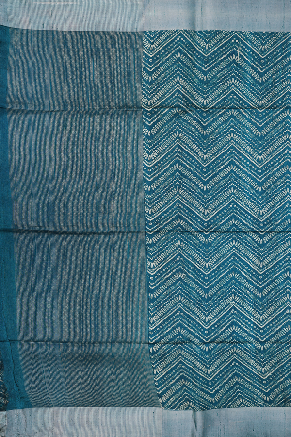 Tussar Silk Saree In Teal Green With Chevron Design