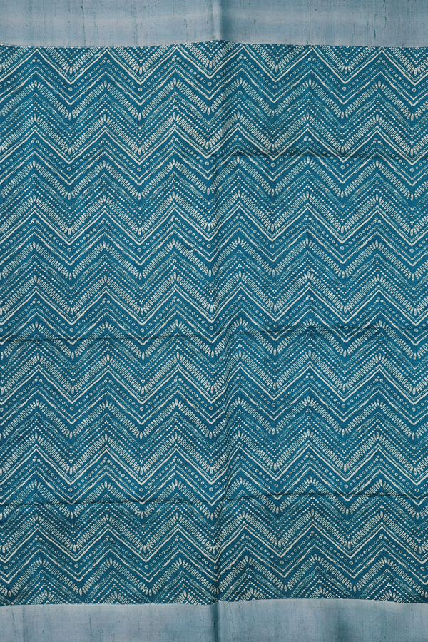 Tussar Silk Saree In Teal Green With Chevron Design