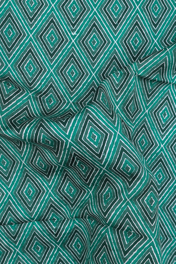 Tussar Silk Saree In Green With Diamond Design